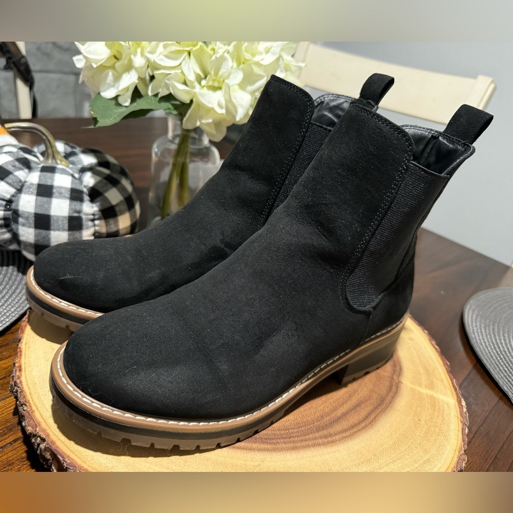 Women’s black ankle boots